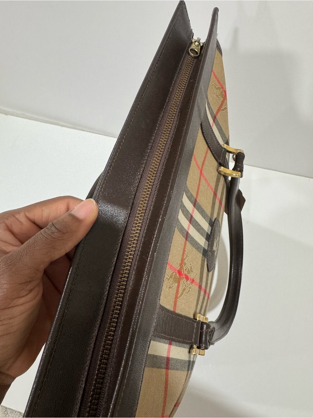 Burberrys Nova Check
England Sac Plat Large Tote! - Picture 6 of 11